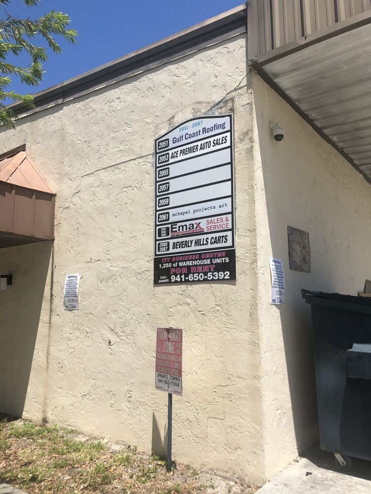Ivy Business Center-Sarasota-Downtown area: 2051 Princeton St, Sarasota, FL 34237